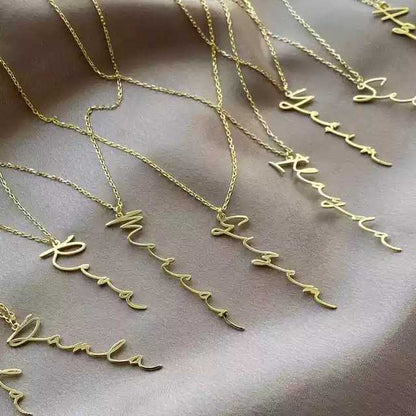 Personalised vertical name necklace